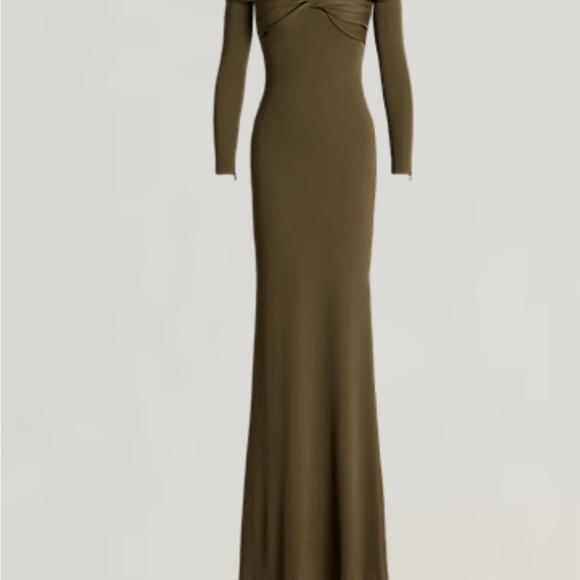 Ralph Lauren’s collection Aletta Jersey Evening Dress 95% viscose 5% elastane